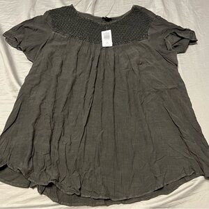 Torrid size 2 Gray Flutter Sleeve Smocked Blouse